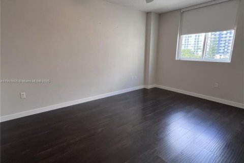 Apartment in Miami, Florida 2 bedrooms, 106.47 sq.m. № 1953951 - photo 10