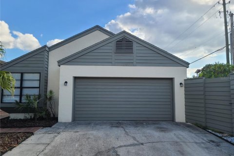 Villa ou maison à Tampa, Floride 3 chambres, 157.93 m2 № 2229328
