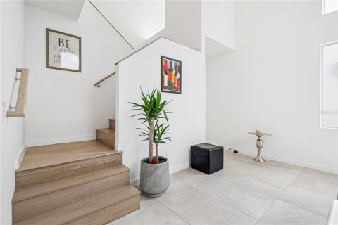 Villa ou maison à vendre à Tampa, Floride: 4 chambres, 206.06 m2 № 2225394 - photo 16