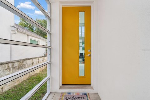 Villa ou maison à vendre à Tampa, Floride: 4 chambres, 206.06 m2 № 2225394 - photo 10