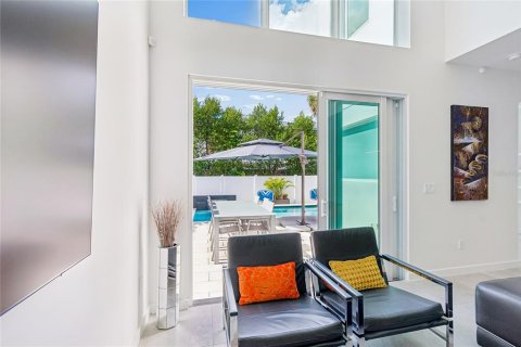 Villa ou maison à vendre à Tampa, Floride: 4 chambres, 206.06 m2 № 2225394 - photo 25