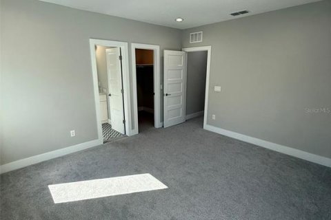 Adosado en alquiler en Orlando, Florida, 3 dormitorios, 191.66 m2 № 2277049 - foto 8