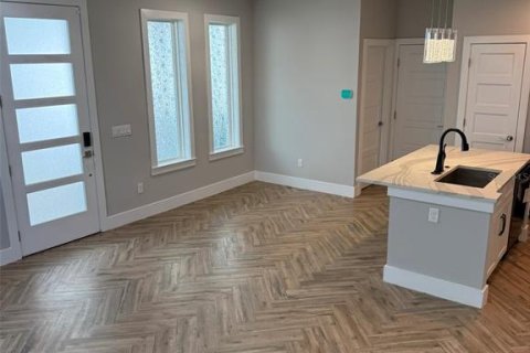 Adosado en alquiler en Orlando, Florida, 3 dormitorios, 191.66 m2 № 2277049 - foto 7