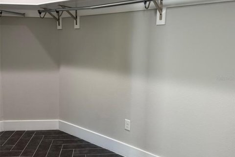 Adosado en alquiler en Orlando, Florida, 3 dormitorios, 191.66 m2 № 2277049 - foto 13