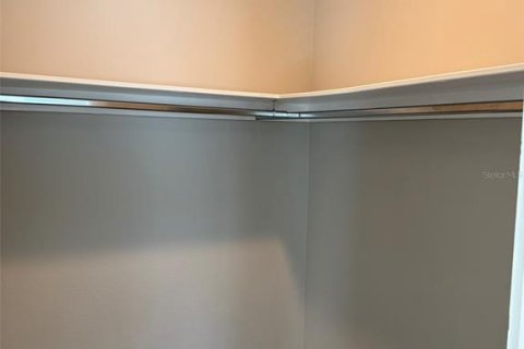 Adosado en alquiler en Orlando, Florida, 3 dormitorios, 191.66 m2 № 2277049 - foto 17