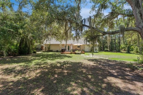 House in Groveland, Florida 4 bedrooms, 149.76 sq.m. № 2167545 - photo 22