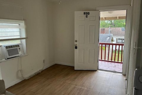 House in Orlando, Florida 1 bedroom, 46.45 sq.m. № 1720873 - photo 11