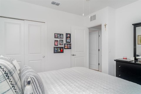 House in Lake Alfred, Florida 5 bedrooms, 243.78 sq.m. № 1845029 - photo 7
