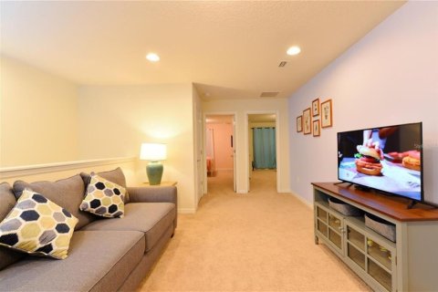 Adosado en alquiler en Kissimmee, Florida, 5 dormitorios, 210.24 m2 № 1827161 - foto 19