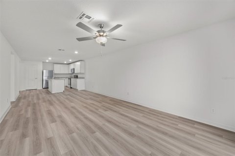 House in Lake Alfred, Florida 3 bedrooms, 130.34 sq.m. № 2124330 - photo 9