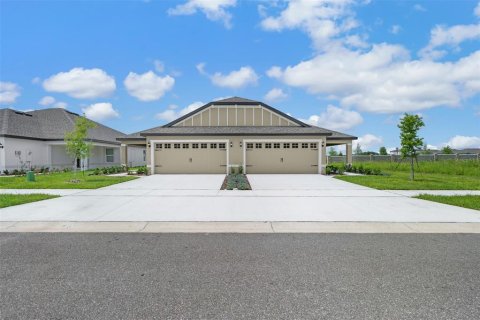 House in Lake Alfred, Florida 3 bedrooms, 130.34 sq.m. № 2124330 - photo 3