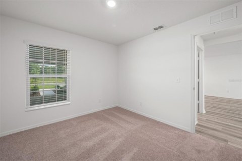 House in Lake Alfred, Florida 3 bedrooms, 130.34 sq.m. № 2124330 - photo 17