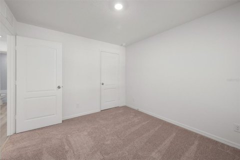 House in Lake Alfred, Florida 3 bedrooms, 130.34 sq.m. № 2124330 - photo 16