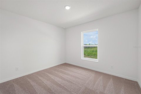 House in Lake Alfred, Florida 3 bedrooms, 130.34 sq.m. № 2124330 - photo 20