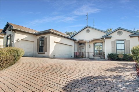 House in Summerfield, Florida 3 bedrooms, 167.22 sq.m. № 2220555 - photo 4