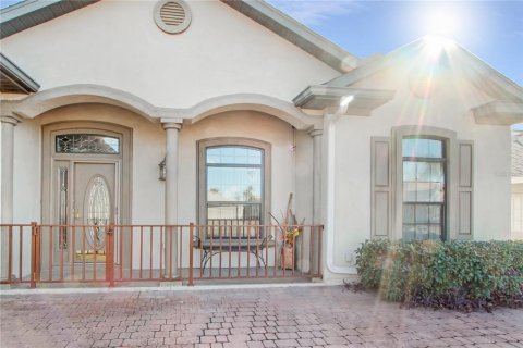 House in Summerfield, Florida 3 bedrooms, 167.22 sq.m. № 2220555 - photo 3