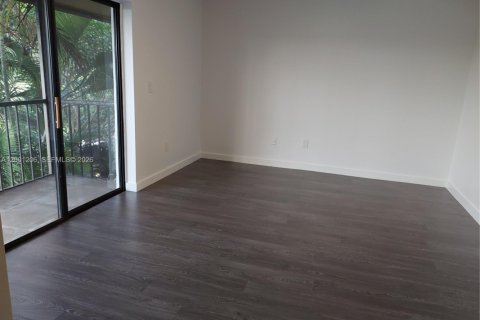 Townhouse in Miami, Florida 4 bedrooms, 136.19 sq.m. № 2065180 - photo 24