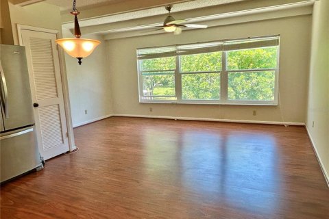 Copropriété à vendre à Clearwater, Floride: 2 chambres, 130.06 m2 № 1736867 - photo 11