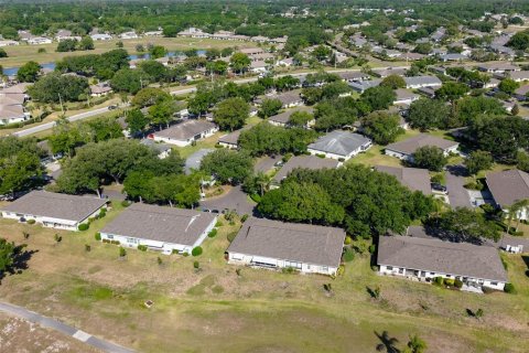 Condo in Sun City Center, Florida, 2 bedrooms № 2227712 - photo 29