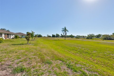 Condo in Sun City Center, Florida, 2 bedrooms № 2227712 - photo 24