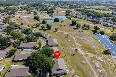 Condo in Sun City Center, Florida, 2 bedrooms № 2227712 - photo 27