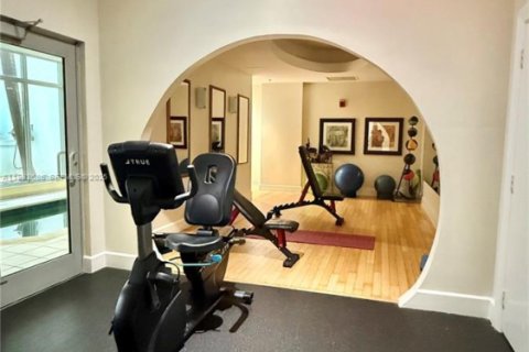 Condominio en venta en Hollywood, Florida, 1 dormitorio, 64.57 m2 № 1991588 - foto 20