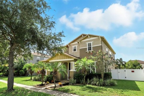 Casa en venta en Orlando, Florida, 4 dormitorios, 262.36 m2 № 1899362 - foto 3