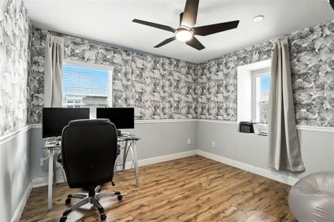 Casa en venta en Orlando, Florida, 4 dormitorios, 262.36 m2 № 1899362 - foto 22