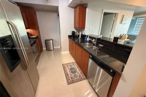 Снять в аренду кондоминиум в Майами, Флорида 1 спальня, 76.92м2, № 2003880 - фото 13