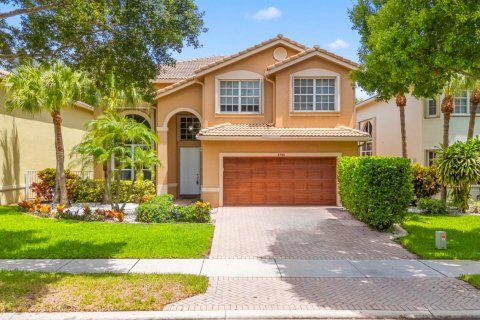House in Delray Beach, Florida 4 bedrooms, 253.62 sq.m. № 2260305