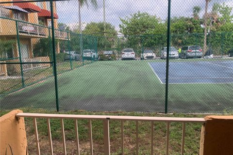 Купить кондоминиум в Хайалиа, Флорида 2 спальни, 135.45м2, № 1958460 - фото 11