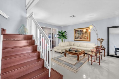 Villa ou maison à vendre à Miramar, Floride: 5 chambres, 306.21 m2 № 1978401 - photo 15