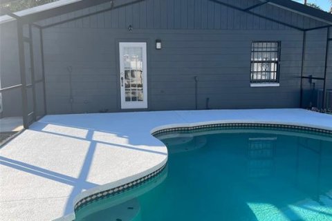 House in Tampa, Florida 3 bedrooms, 133.41 sq.m. № 1919267 - photo 29