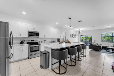 Casa en venta en Homestead, Florida, 3 dormitorios, 164.62 m2 № 1973616 - foto 5