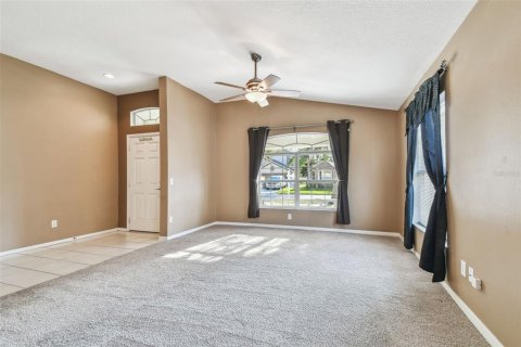 House in Land O' Lakes, Florida 4 bedrooms, 193.33 sq.m. № 1882943 - photo 9