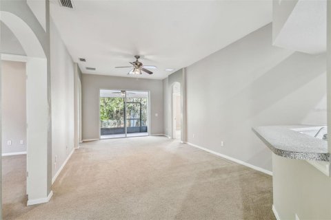 House in Land O' Lakes, Florida 4 bedrooms, 193.33 sq.m. № 1882943 - photo 19