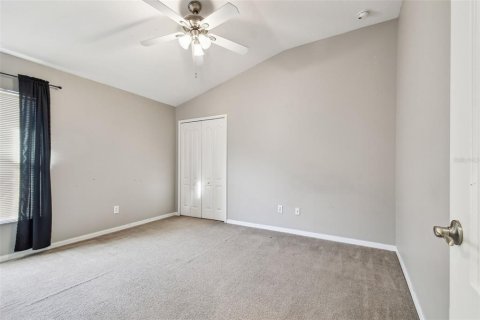 House in Land O' Lakes, Florida 4 bedrooms, 193.33 sq.m. № 1882943 - photo 25