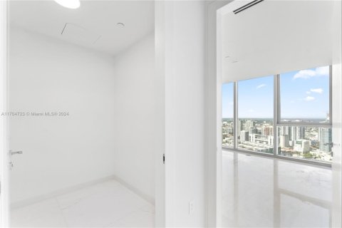 Condominio en venta en Miami, Florida, 2 dormitorios, 126.25 m2 № 2013501 - foto 10