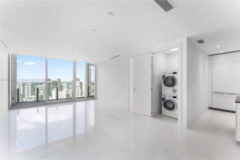 Condominio en venta en Miami, Florida, 2 dormitorios, 126.25 m2 № 2013501 - foto 3