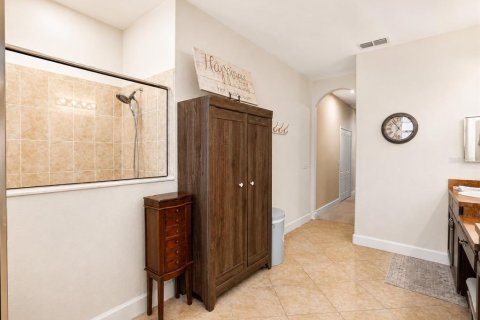House in Bartow, Florida 4 bedrooms, 284.37 sq.m. № 2223743 - photo 29
