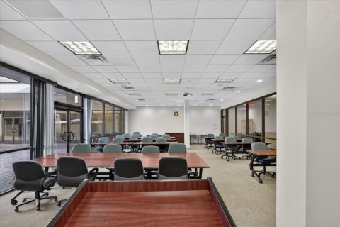 Commercial property in Gainesville, Florida 6154.5 sq.m. № 2403650 - photo 28