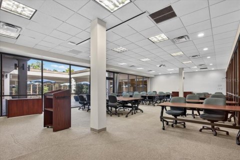 Commercial property in Gainesville, Florida 6154.5 sq.m. № 2403650 - photo 27
