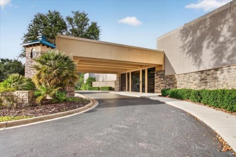 Commercial property in Gainesville, Florida 6154.5 sq.m. № 2403650 - photo 15