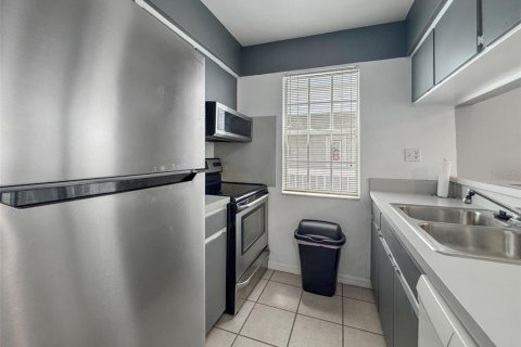Condominio en venta en Saint Petersburg, Florida, 1 dormitorio, 63.17 m2 № 1915203 - foto 12