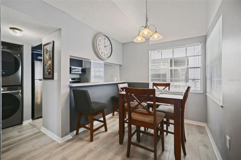 Condominio en venta en Saint Petersburg, Florida, 1 dormitorio, 63.17 m2 № 1915203 - foto 9