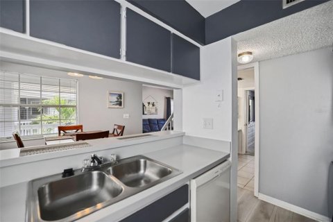 Condominio en venta en Saint Petersburg, Florida, 1 dormitorio, 63.17 m2 № 1915203 - foto 16
