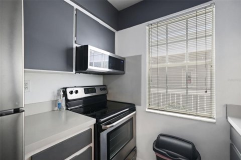 Condominio en venta en Saint Petersburg, Florida, 1 dormitorio, 63.17 m2 № 1915203 - foto 15