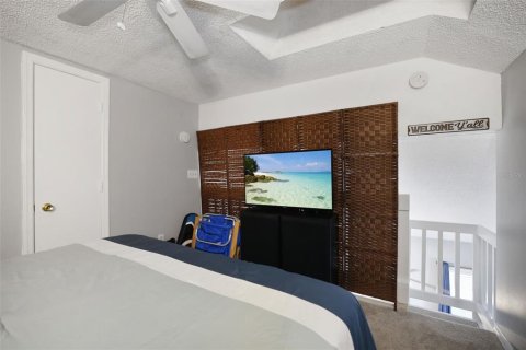 Condominio en venta en Saint Petersburg, Florida, 1 dormitorio, 63.17 m2 № 1915203 - foto 28