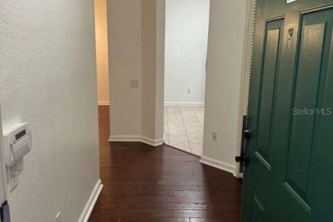 Condo in Orlando, Florida, 3 bedrooms № 2123000 - photo 8