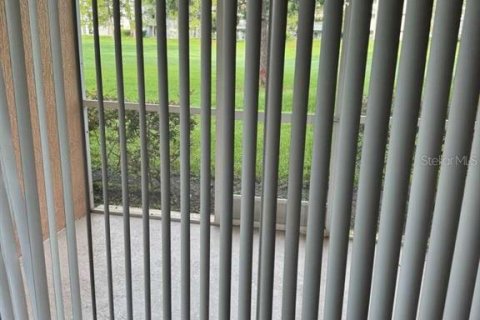 Condo in Orlando, Florida, 3 bedrooms № 2123000 - photo 6